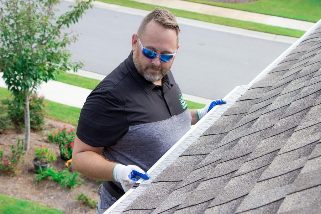 Best Gutter Guards in Athens, TN