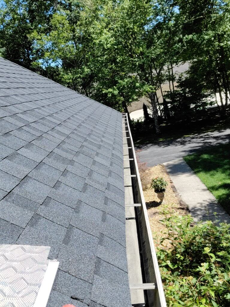Gutter Pros and Cons: Are They Worth the Investment?